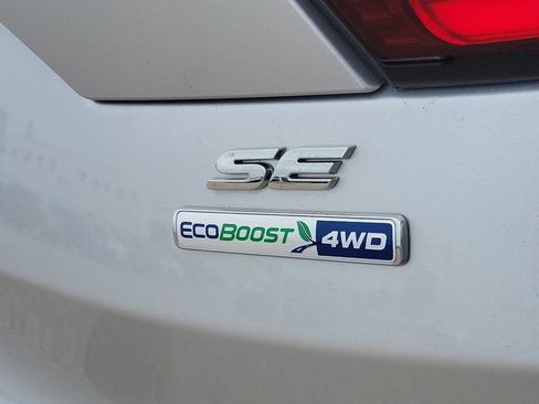 Used 2019 Ford Escape SE AWD/4WD image 6
