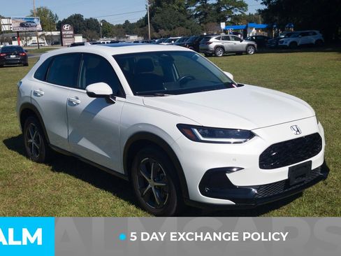 Used 2023 Honda HR-V EX-L image 4