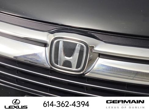 Used 2018 Honda Odyssey Touring image 12