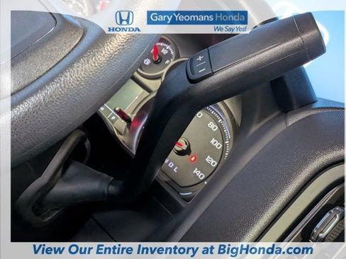 Used 2025 Chevrolet Silverado 1500 Custom Trail Boss AWD/4WD image 23