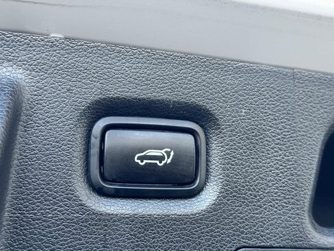 Used 2022 Hyundai Santa Fe XRT image 10