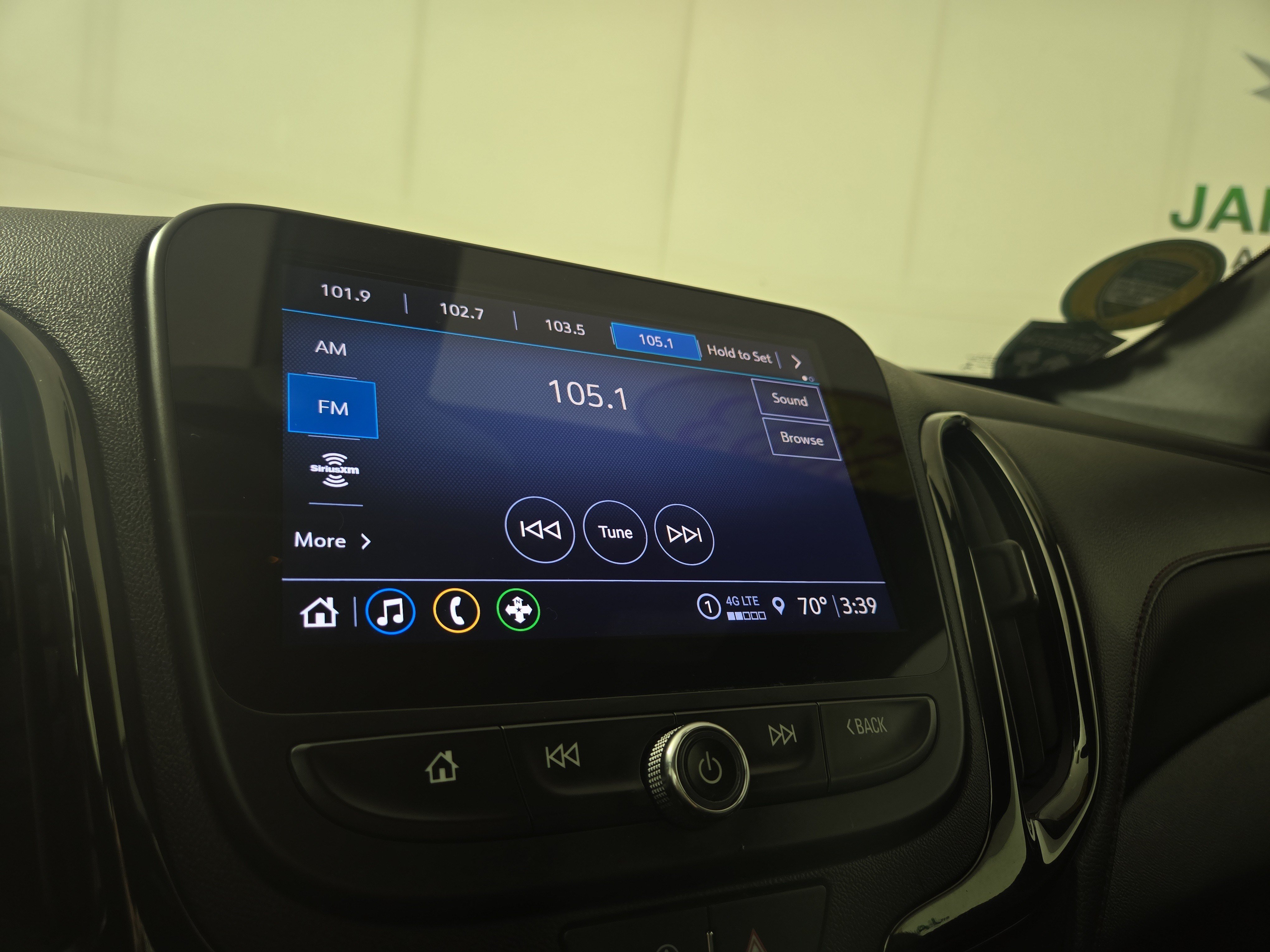 Certified 2023 Chevrolet Equinox RS FWD image 19