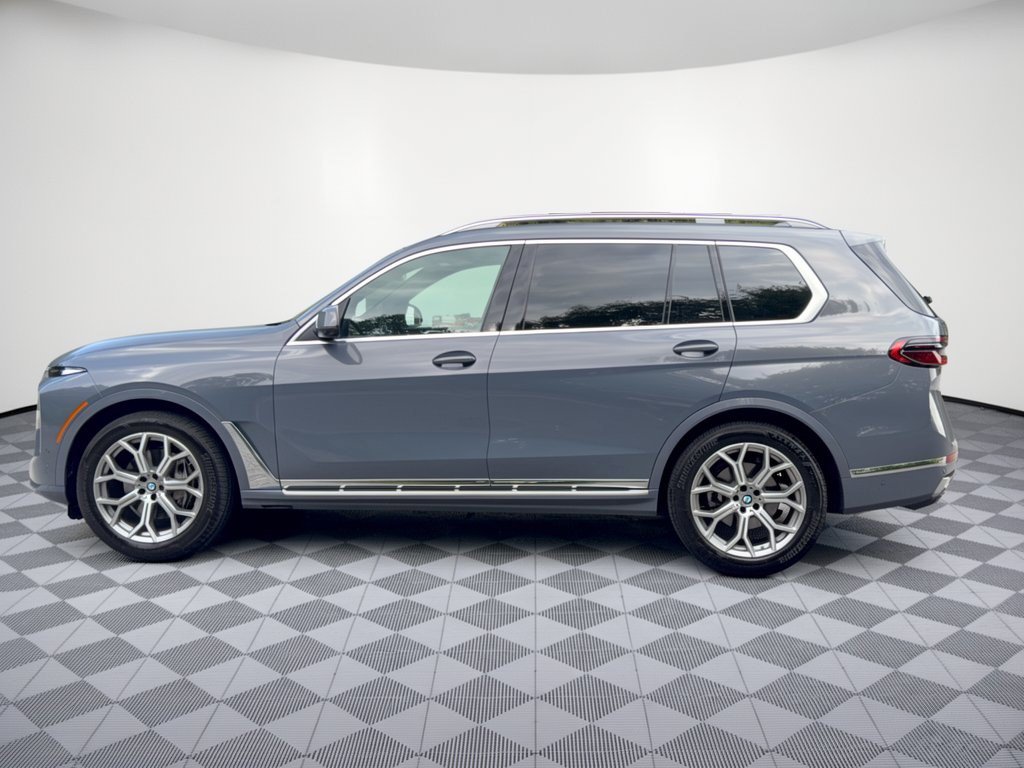 Certified 2026 BMW X7 xDrive40i AWD/4WD image 2
