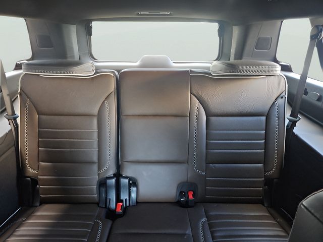 Used 2025 GMC Yukon XL Denali Ultimate AWD/4WD image 24