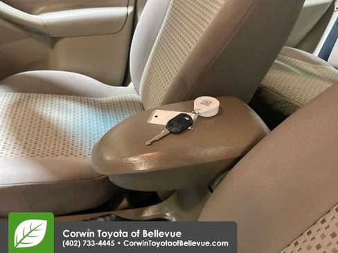 Used 2007 Ford Focus SE image 29