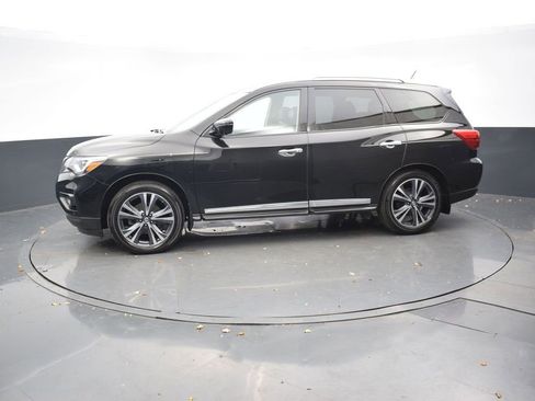 Used 2017 Nissan Pathfinder Platinum w/ Cargo Package image 2