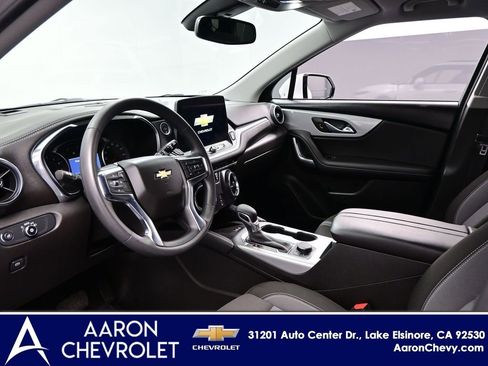 New 2025 Chevrolet Blazer LT w/ Convenience Package FWD image 7