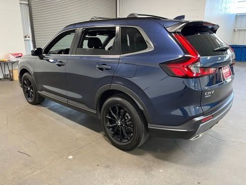 Used 2025 Honda CR-V Sport image 5