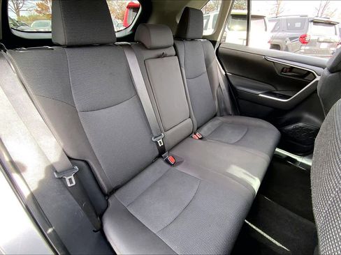 Used 2024 Toyota RAV4 LE image 19