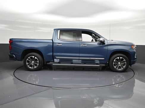Used 2024 Chevrolet Silverado 1500 High Country w/ Technology Package RWD image 4