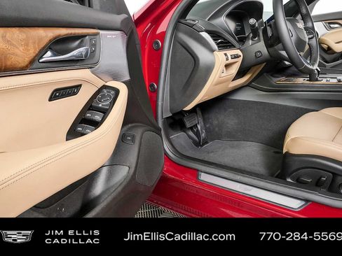 Used 2022 Cadillac CT5 Premium Luxury RWD image 8