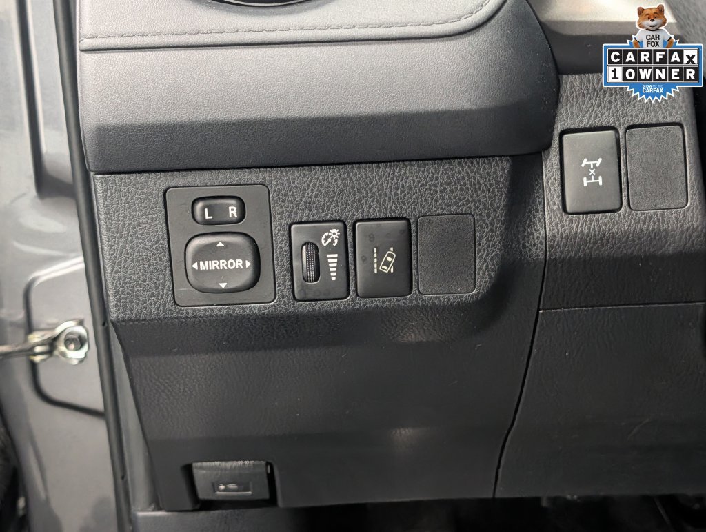 Used 2018 Toyota RAV4 LE w/ All Weather Liner Package AWD/4WD image 26