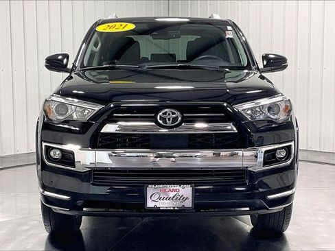 Used 2021 Toyota 4Runner Limited AWD/4WD image 2