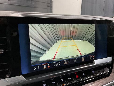 New 2026 Chevrolet Silverado 1500 LTZ w/ LTZ Premium Package image 20