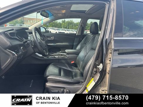 Used 2013 Toyota Avalon XLE Touring FWD image 9