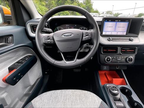 Used 2023 Ford Maverick XLT w/ XLT Luxury Package FWD image 5