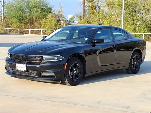 Used 2023 Dodge Charger SXT image 5