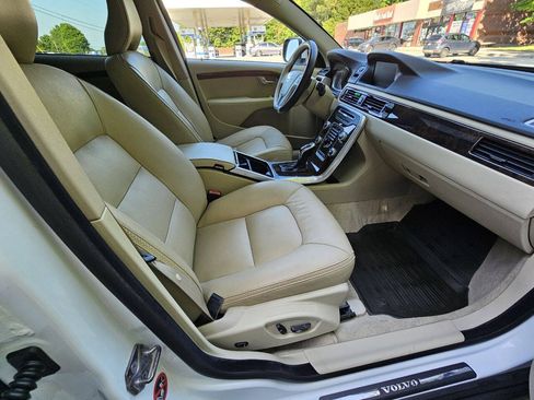 Used 2015 Volvo XC70 T5 Platinum w/ Protection Package FWD image 7