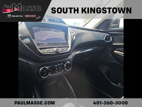 Used 2023 Chevrolet TrailBlazer LT w/ Convenience Package AWD/4WD image 13