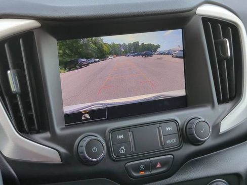 Used 2023 GMC Terrain SLT w/ LPO, Floor Liner Package AWD/4WD image 14