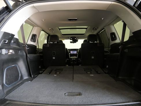 Used 2022 Jeep Grand Cherokee L Limited w/ Luxury Tech Group II image 29