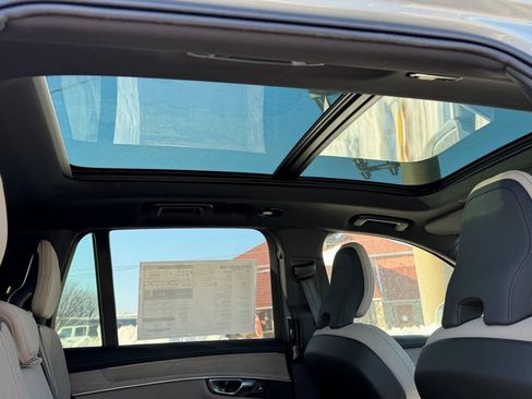 New 2026 Volvo XC90 B6 Plus w/ Protection Package Premier image 14