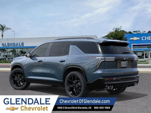 New 2026 Chevrolet Traverse RS w/ LPO, Floor Liner Package FWD image 3