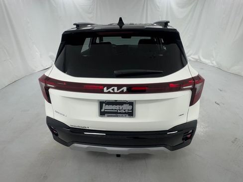 New 2026 Kia Seltos S AWD/4WD image 4