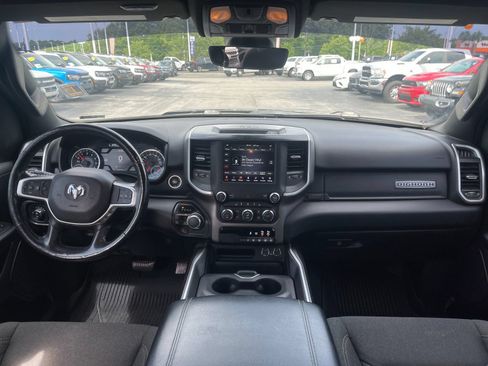 Used 2020 RAM 1500 Big Horn AWD/4WD image 15