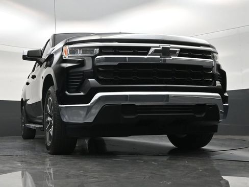 Used 2021 Chevrolet Silverado 1500 RST RWD image 23