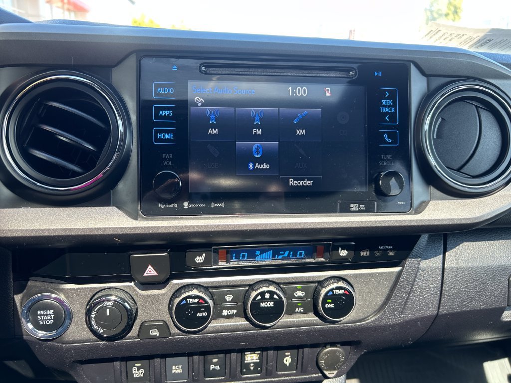Certified 2017 Toyota Tacoma TRD Off-Road w/ Premium & Technology Package AWD/4WD image 21