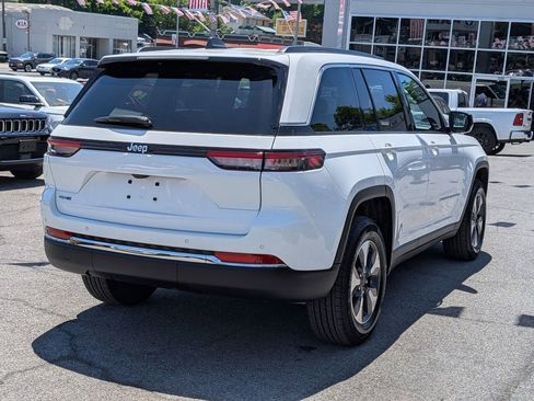 Used 2024 Jeep Grand Cherokee Limited 4xe AWD/4WD image 6