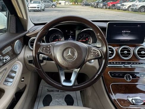 Used 2015 Mercedes-Benz C 300 4MATIC Sedan image 19