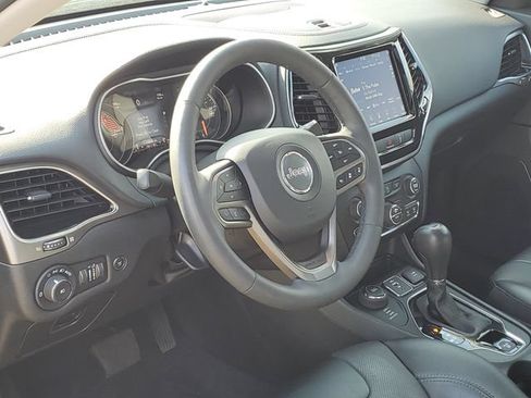 Used 2022 Jeep Cherokee Limited w/ Elite Package AWD/4WD image 8