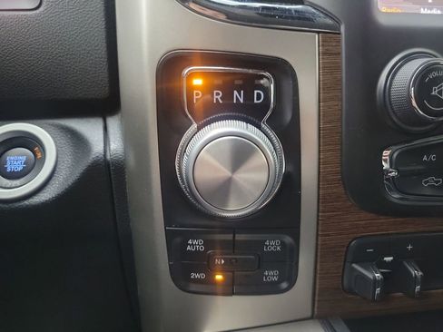 Used 2018 RAM 1500 Laramie w/ Convenience Group image 12