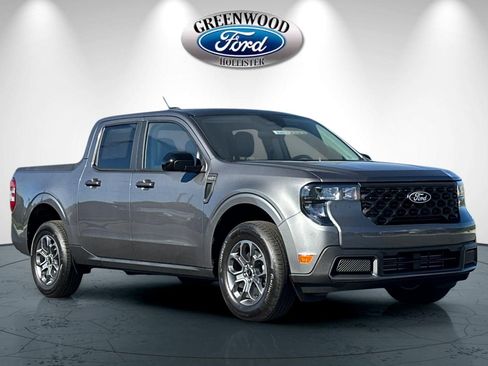 New 2025 Ford Maverick XLT w/ XLT Luxury Package image 2