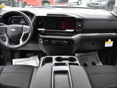New 2025 Chevrolet Silverado 1500 LT AWD/4WD image 30