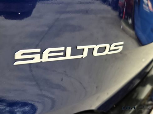 Certified 2024 Kia Seltos EX FWD image 15