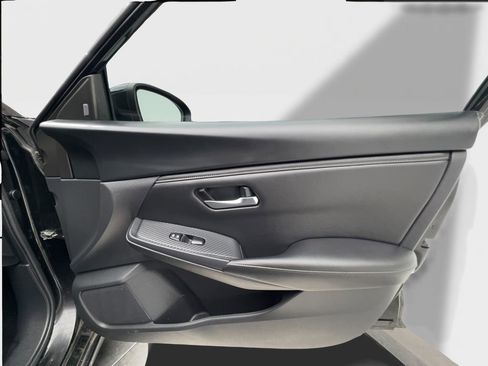 Used 2023 Nissan Sentra SV w/ All-Weather Package FWD image 30