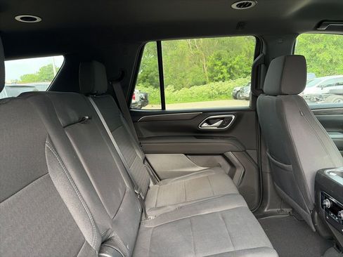 Used 2024 Chevrolet Tahoe LS AWD/4WD image 12