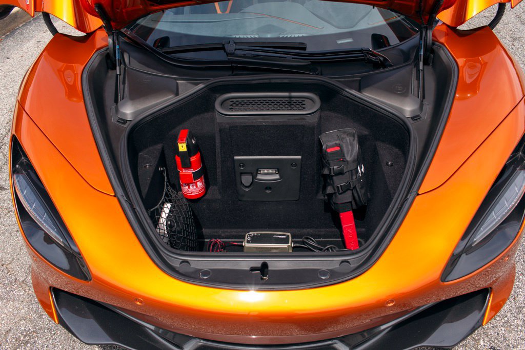 Used 2018 McLaren 720S Performance RWD image 42