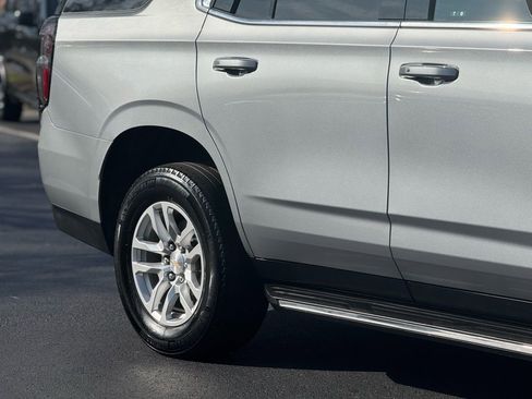 Used 2024 Chevrolet Tahoe LT image 9