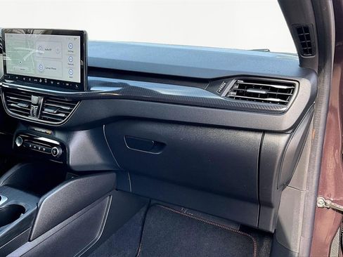 Certified 2023 Ford Escape ST-Line w/ Tech Pack #1 image 17