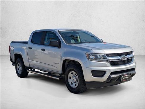 Used 2020 Chevrolet Colorado W/T w/ WT Convenience Package image 3