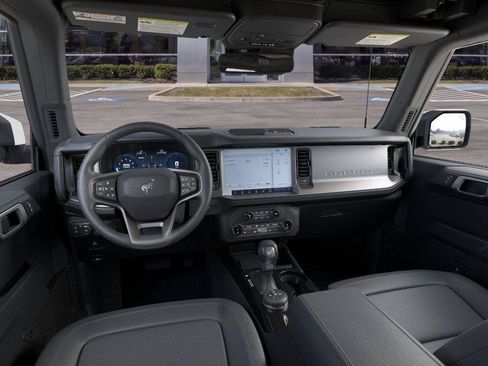 New 2026 Ford Bronco Outer Banks AWD/4WD image 9