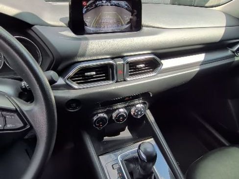 Used 2017 MAZDA CX-5 Sport AWD/4WD image 5