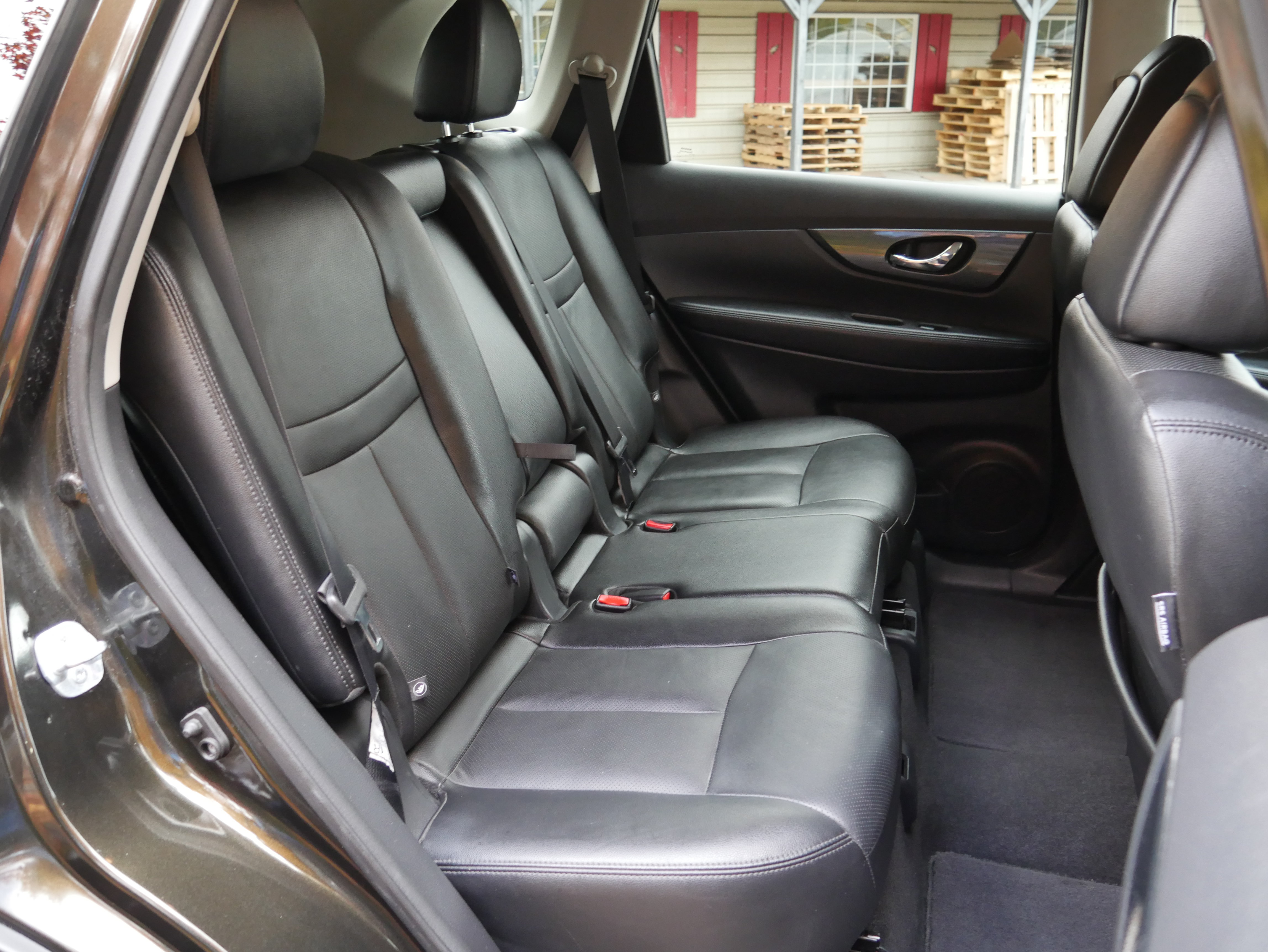 Used 2016 Nissan Rogue SL w/ SL Premium Package AWD/4WD image 27