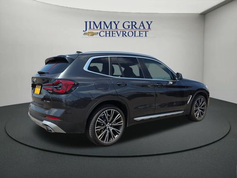 Used 2024 BMW X3 sDrive30i w/ Convenience Package RWD image 5