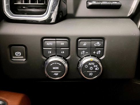 Used 2023 GMC Sierra 1500 Denali Ultimate image 33