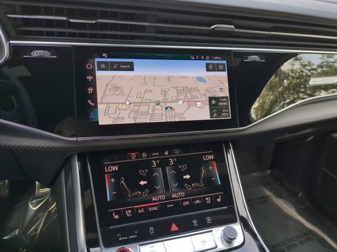 New 2026 Audi SQ7 Premium Plus image 25